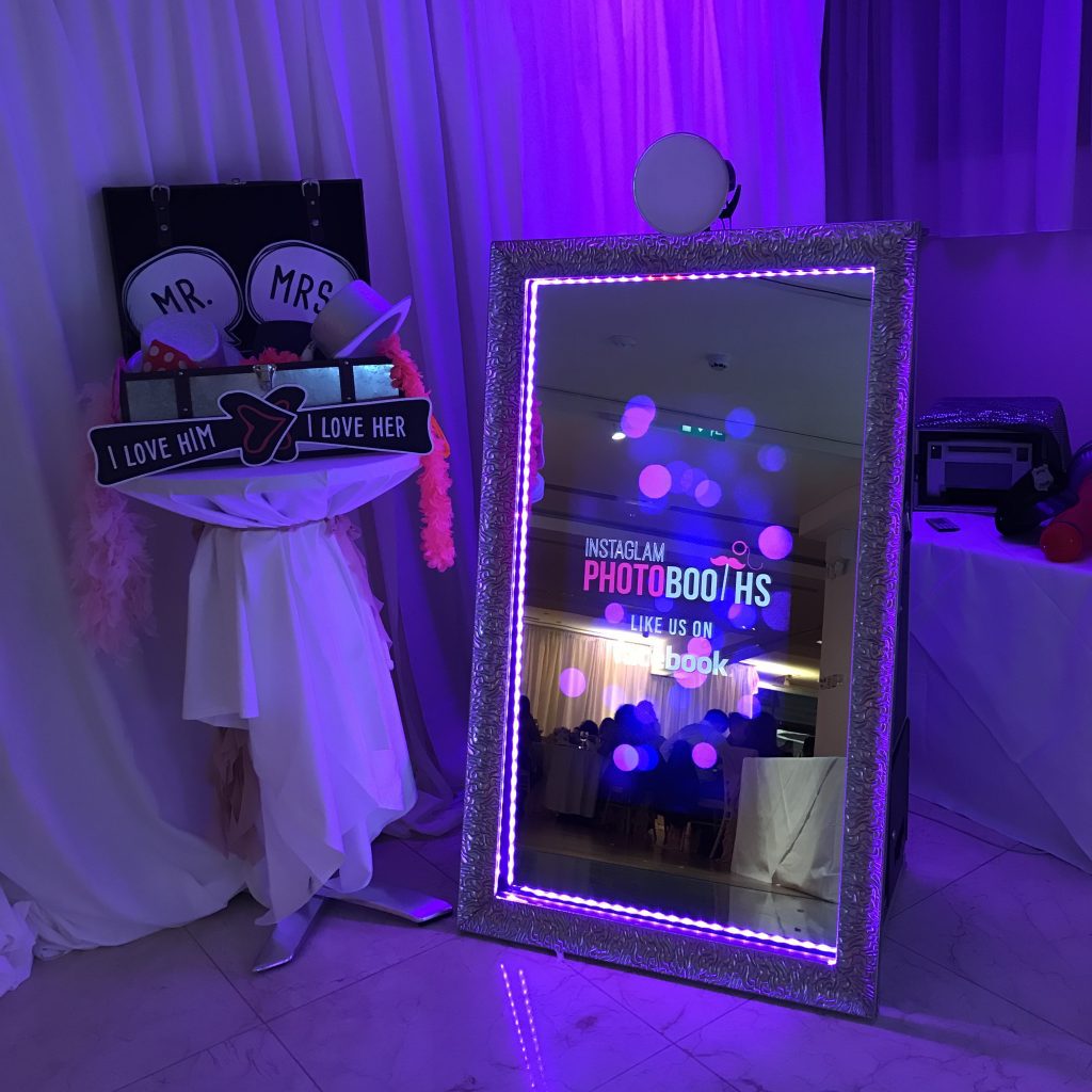 Instaglam Photobooths Selfie Mirror Wedding Setup.JPG